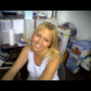 Meet your Posher, Dee